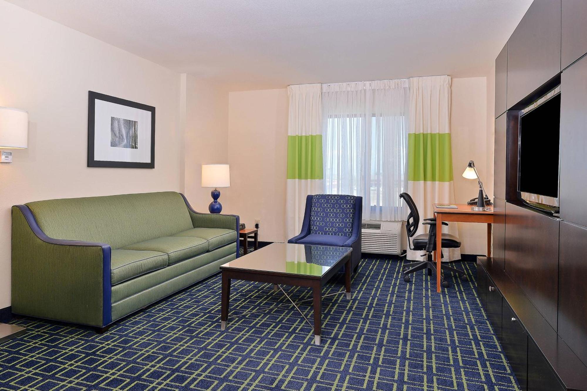 Hotel Fairfield & By Marriott Denver Aurora/parker 3*